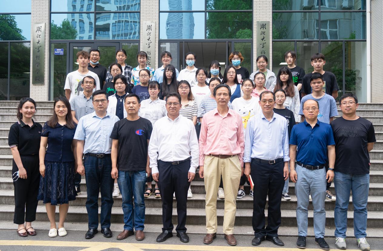 英国上市365（李博）12